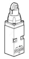 Pneumatický ventil s kovovým válečkem ovládaný pístem s pružinou uvnitř pro koncový spínač